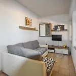 House * Neviđane