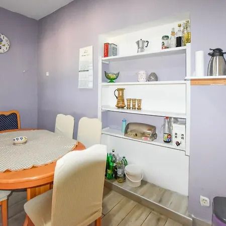 House Nevidane