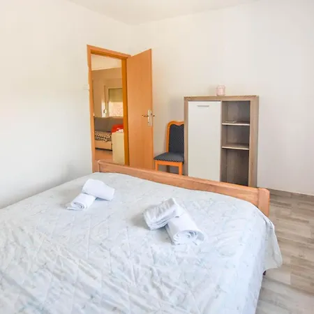 House Nevidane